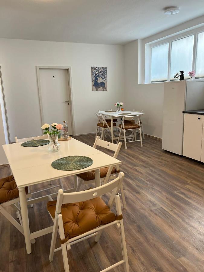 Helle Zentrale Wg Direkt Am Heumarkt * Köln