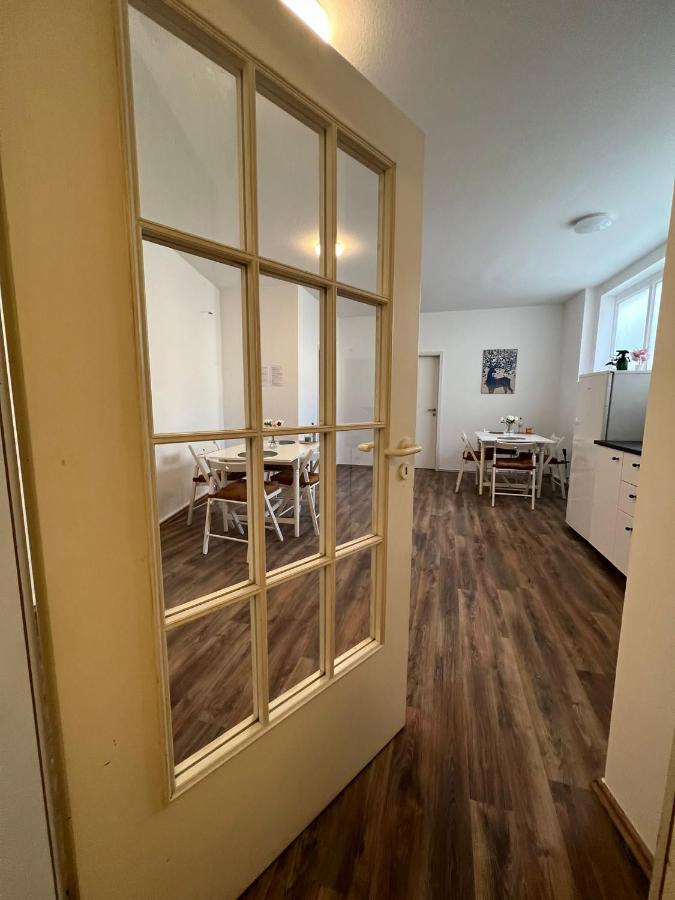 Helle Zentrale Wg Direkt Am Heumarkt Apartment *