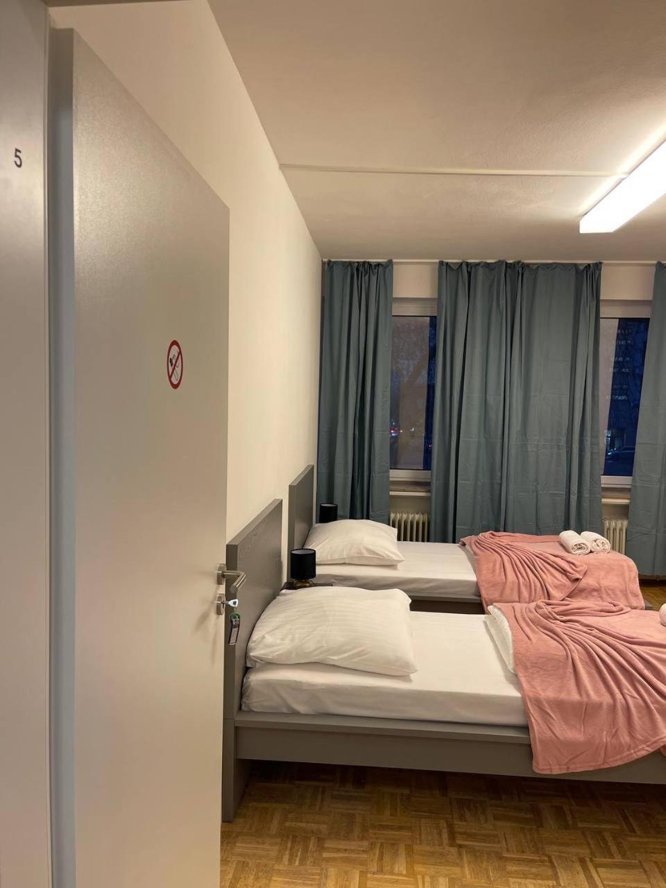 Helle Zentrale Wg Direkt Am Heumarkt Apartment *