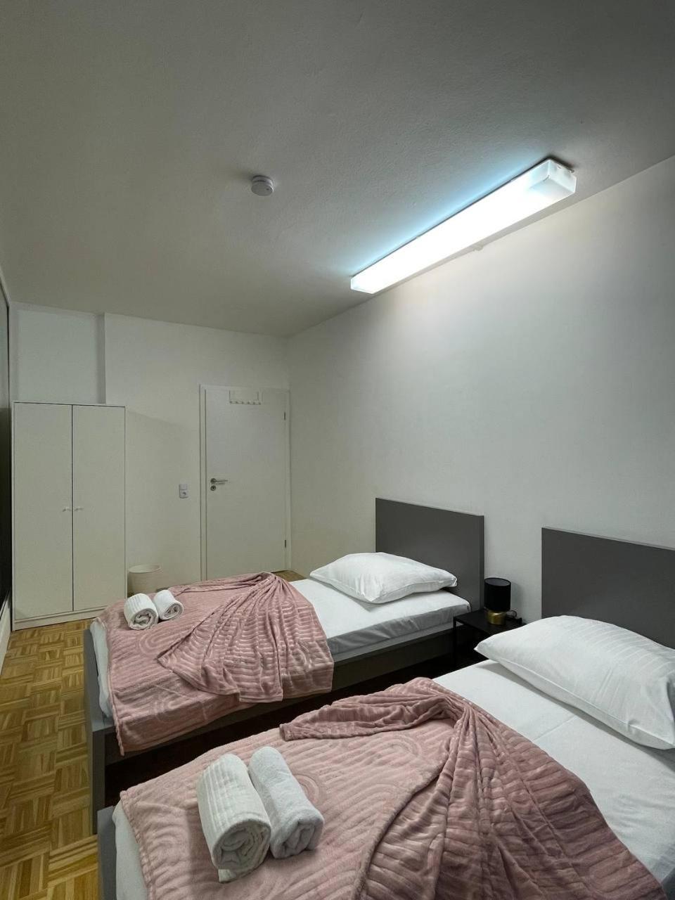 Helle Zentrale Wg Direkt Am Heumarkt Apartment